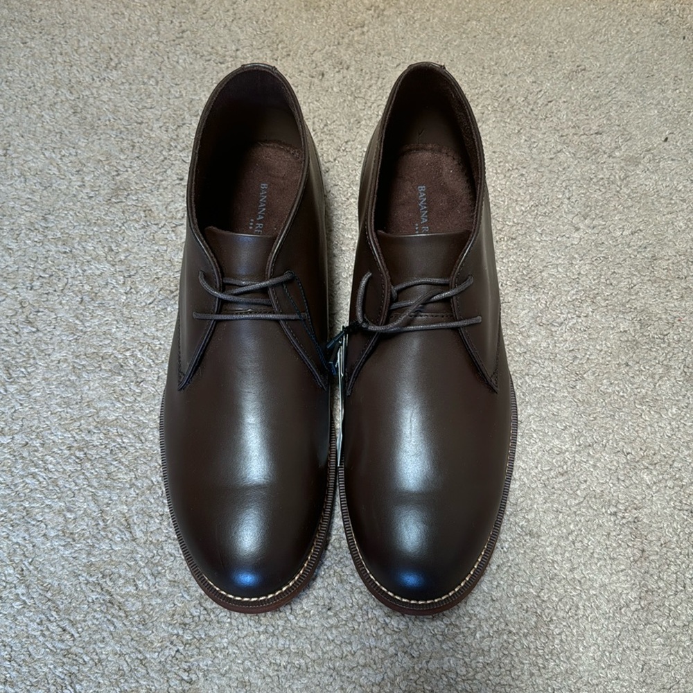 NWT Men’s Banana Republic Brown Leather Chukka Boot Shoe 9.5